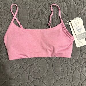 NWT Vuori Women’s Halo Essential Bra